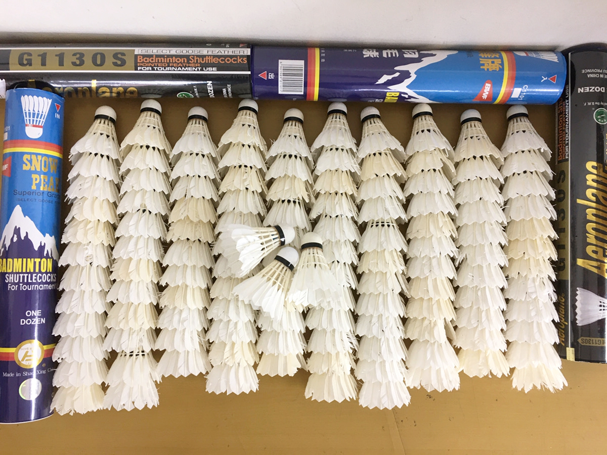 送料無料】バドミントン中古シャトル120個練習用にいかがですか 【公式