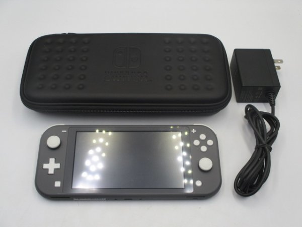 初期化済】Nintendo Switch Lite / ニンテンドー スイッチ ライト
