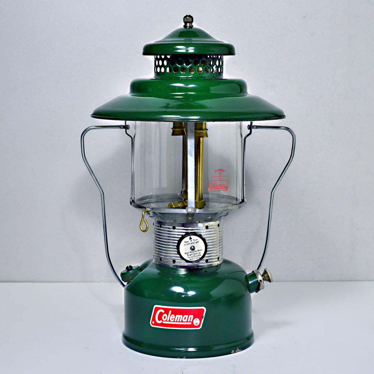 コールマン228F 2マントルランタン・ビッグハット・業者による分解