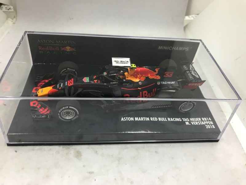 超激得，新作登場 PMA ミニチャンプス 1/43 レッドブル RB14 マックス フェルスタッペン 2018(レーシングカー)｜売買されたオークション情報、yahooの商品情報をアーカイブ公開 - オークファン レーシングカー