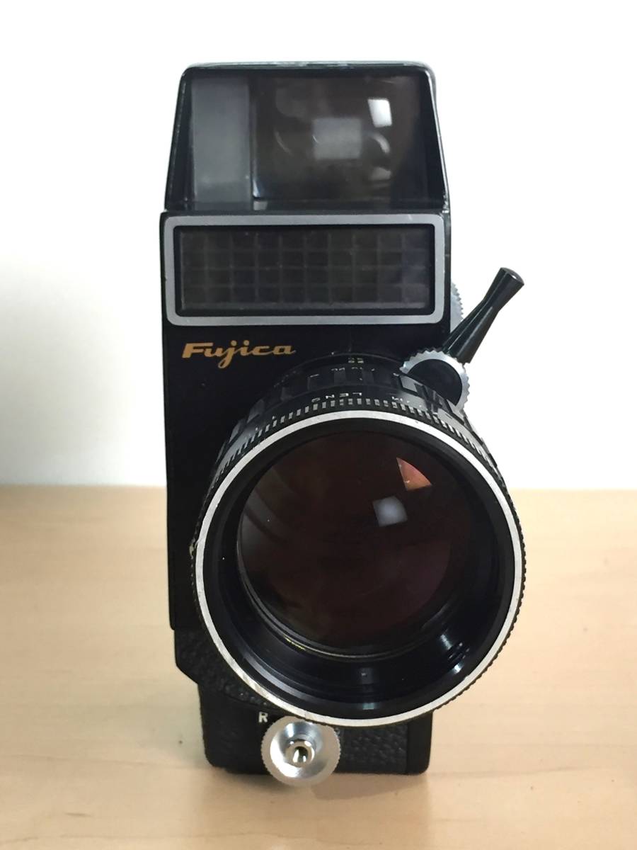 ☆富士フイルム FUJICA フジカ 8Z4 シネカメラ 手巻式 8mmフィルム ☆富士フイルム FUJICA フジカ 8Z4 シネカメラ 手巻式 8mmフィルム