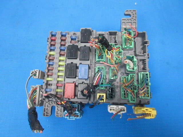 4574W ライフ 前期 JB JB5 純正 ヒューズボックス リレー 38650-SFA-901 G8D-379H-B