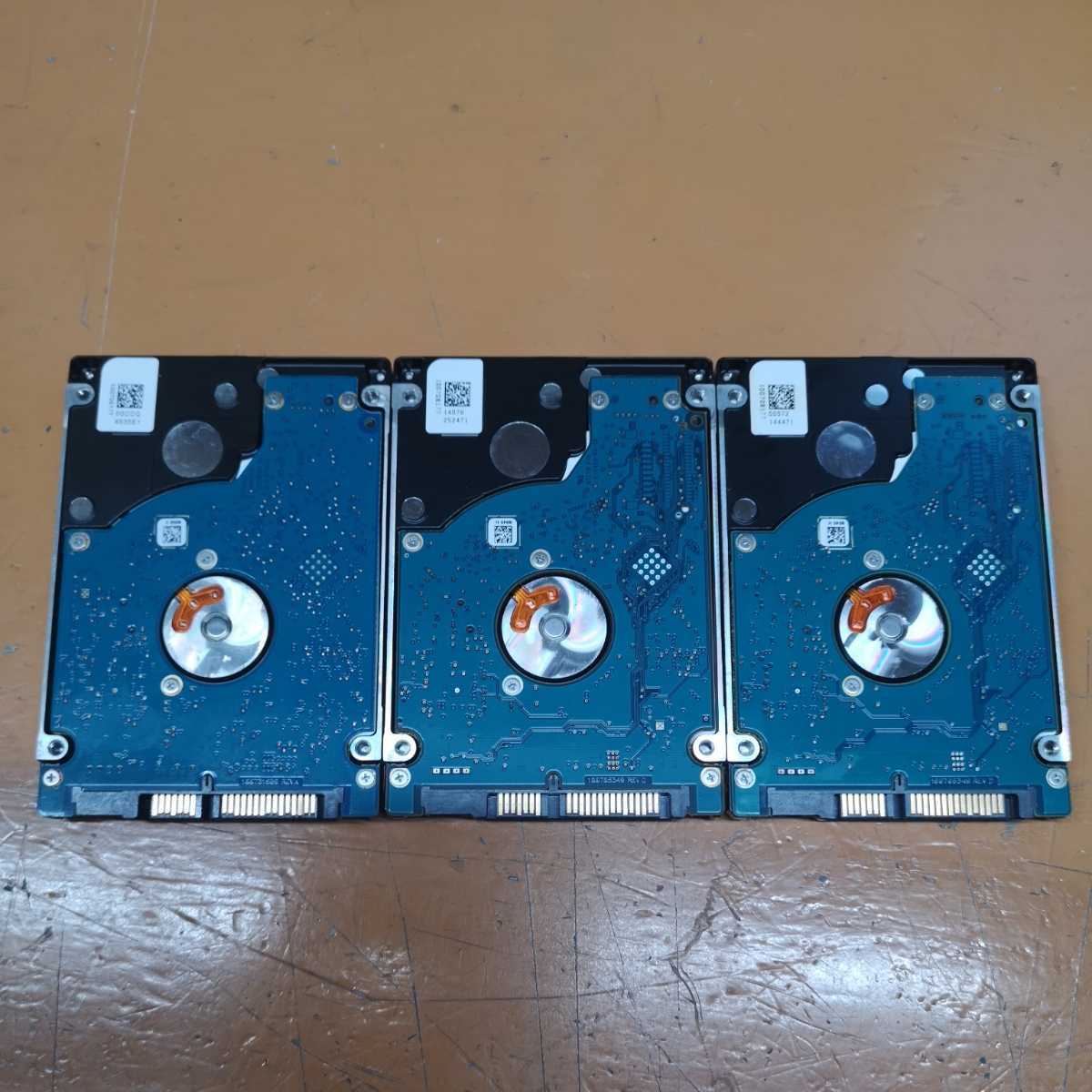 105【1円～】3枚セット 2.5inch HDD 1TB 1000GB 9.5mm ハードディスク