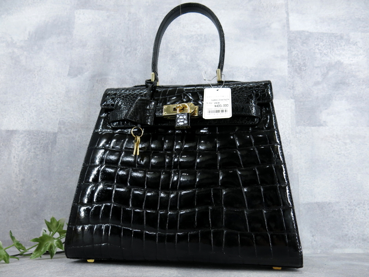 ○美品○RODANIA ロダニア○シャイニング クロコダイル 本 ワニ 革 