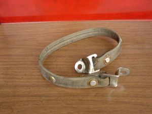 GSX750S カタナ 刀 シートのベルト_1