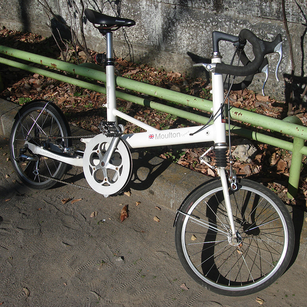 ブリヂストン モールトン スポーツ Bs Moulton Sport Bsm179s 白 小径車 折り畳み 分割機構なし 売買されたオークション情報 Yahooの商品情報をアーカイブ公開 オークファン Aucfan Com