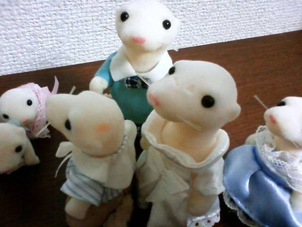 21春夏 シルバニアファミリー おこじょ 人気ブランドを Hoolaspamaui Com