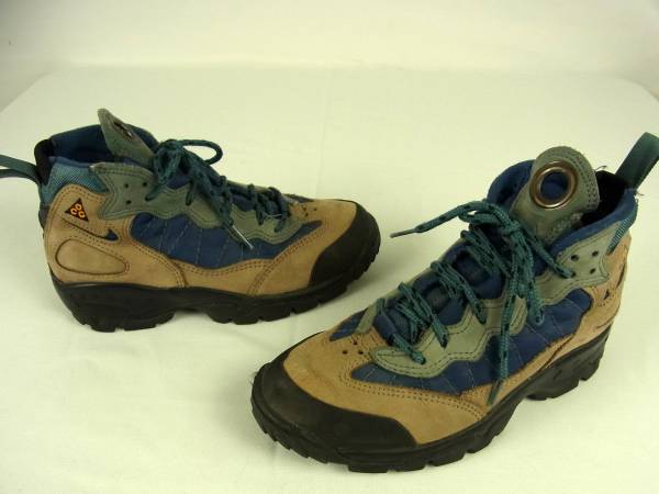 Nike Acg ナイキ トレッキングシューズ 23cm 登山靴 23 0cm 売買されたオークション情報 Yahooの商品情報をアーカイブ公開 オークファン Aucfan Com