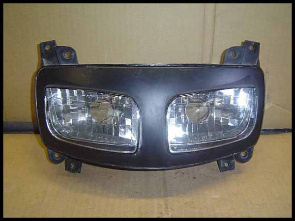 ヤマハfz400 Fzs600純正ヘッドライト 品 コイト 110 ヘッドライト 売買されたオークション情報 Yahooの商品情報をアーカイブ公開 オークファン Aucfan Com