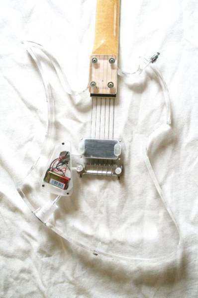 X JAPAN HIDE / FERNANDES MG-115C アクリルモッキンバード