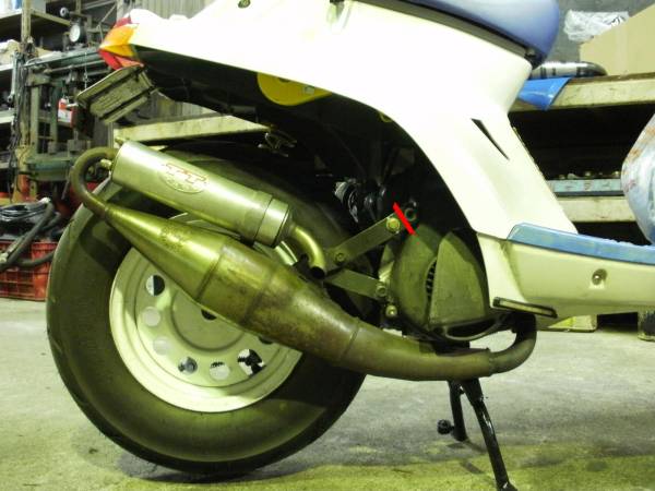 BWS50 BW'S50 ビーウィズ50 3AA 縦型 レオビンチ 加工品 (マフラー本体