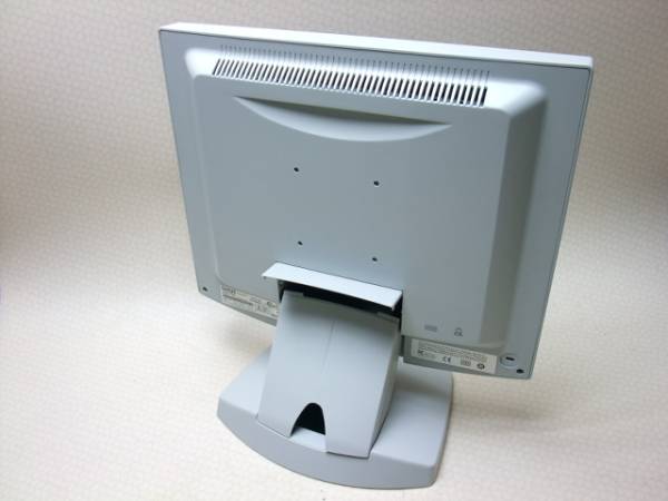 美品/グンゼ/15型XGA/タッチパネル液晶ディスプレイ/AV7629N02W(15