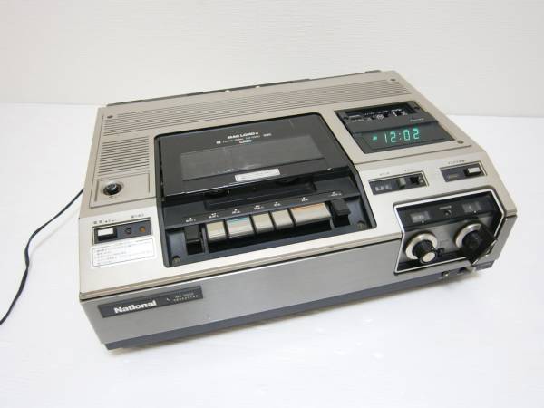 送安 昭和レトロ National ナショナル VHSビデオデッキ NV-5500(VHS