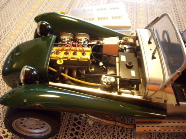 ★1/12　タミヤケーターハム　スーパー7BDR 完成品_2