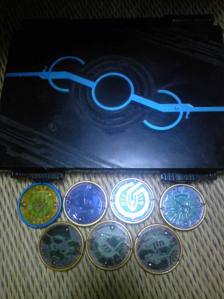 オーメダルホルダー 中古品オーメダル付き_1