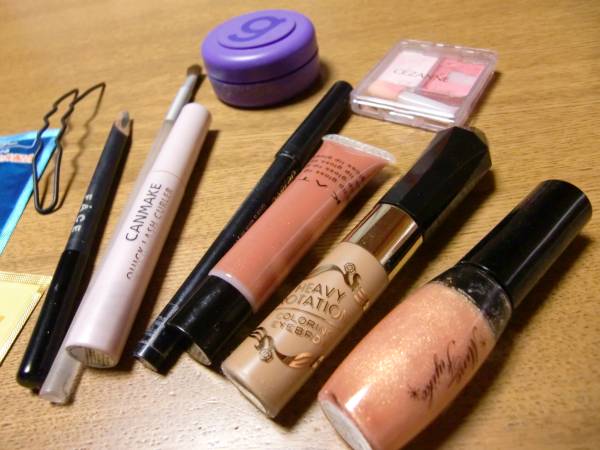 KATEリップグロスセザンヌアイシャドーデジャヴアイライナー福袋_1