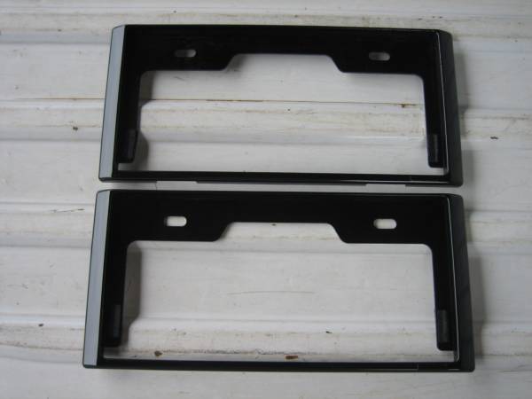 ★ナンバーフレームブラック塗装済 軽自動車 エブリイキャリイ★_1