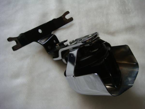 ハーレー スポーツスター XL 純正 カウベルホーン ステー付_2