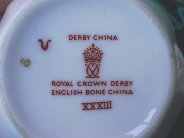 ■ロイヤルクラウンダービー /ポジー* トリオ_2