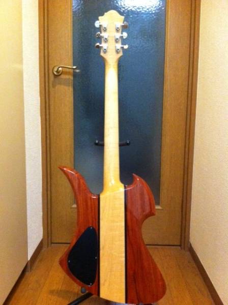 最終出品 モッキンバード MKB-290J hide アーミーパンサー