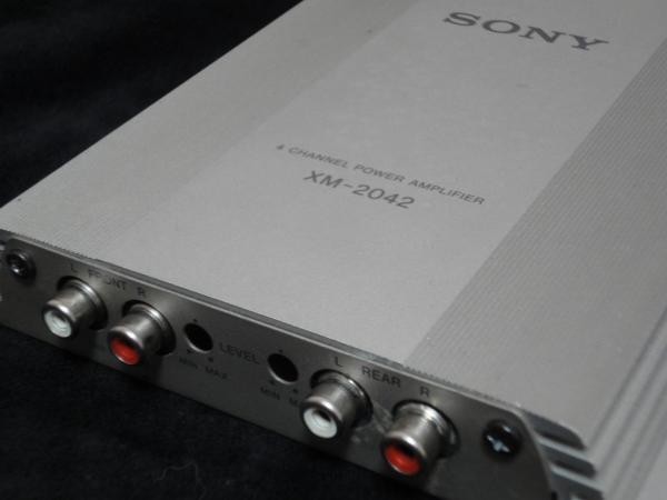 SONY カーオーディオアンプ XM-2042 小型アンプ(アンプ)｜売買された