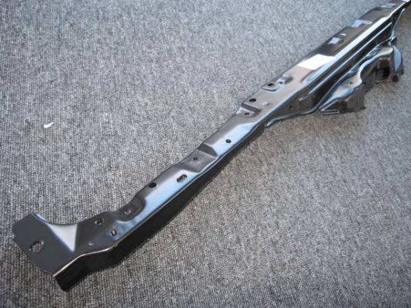 ☆AE86用 ラジエーターコアサポート アッパー 純正新品☆(フロント