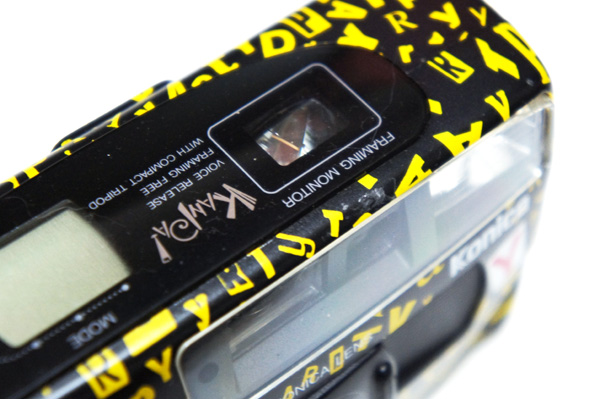 珍品】 KONICA KANPAI コニカ カンパイ PARTY柄 【同梱可】(コンパクト