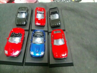 サークルKサンクス 1/64 フェラーリ16台 セット_1