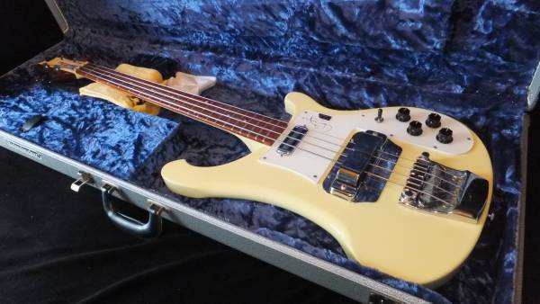 美品!! Rickenbacker 4001CS クリススクワイアモデル 1円~!!(リッケン
