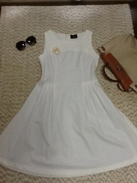 レジーナリスレ ワンピース タグ付き 品 フォクシー風 ワンピース 売買されたオークション情報 Yahooの商品情報をアーカイブ公開 オークファン Aucfan Com