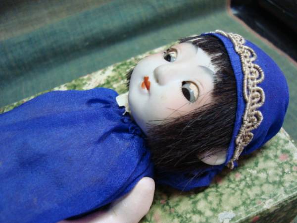 金の鈴 アンティーク日本人形 目を閉じる洋風市松人形 三越(市松人形