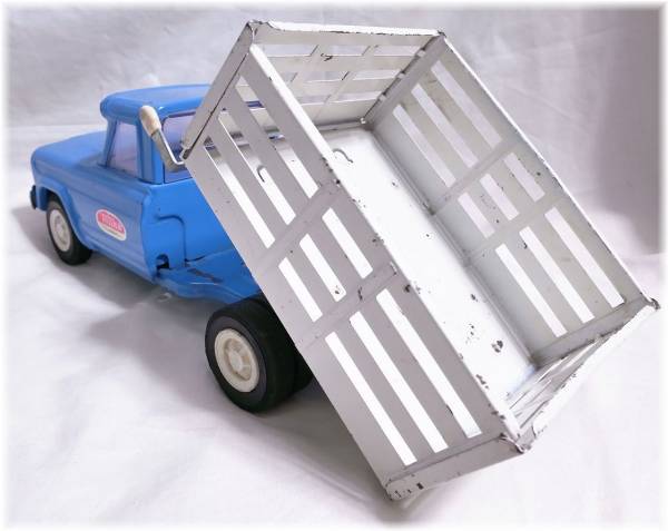 60's【TONKA】トンカ ブリキ Jeep社 FarmStake ダンプトラック_2