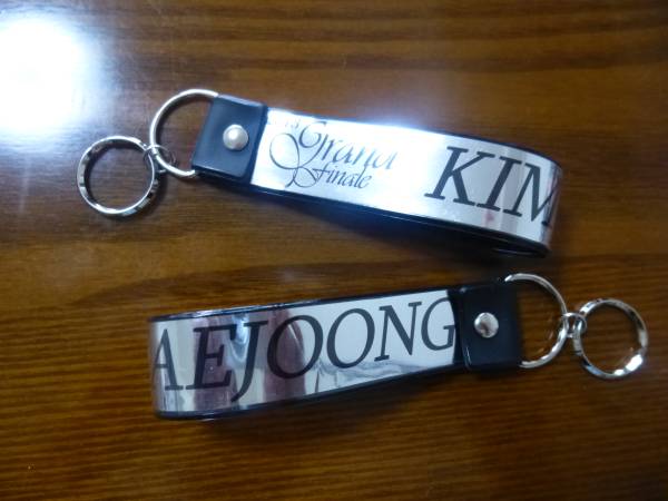 Jyjジェジュン 横アリソロコン 銀テープキーホルダー 手作り ジェジュン 売買されたオークション情報 Yahooの商品情報をアーカイブ公開 オークファン Aucfan Com