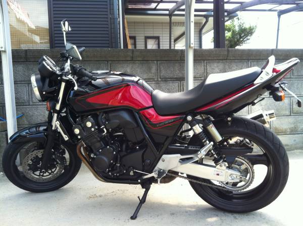cb400sb  500台限定カラー 2016年 CB400SF/SB ABSに和テイストを感じるカラーリングのSpecial