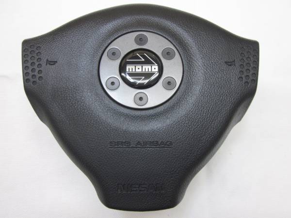 モモ　ｍｏｍｏ　日産純正　運転席　エアバック　エアバッグ　エアーバック　管理番号（X-7066）