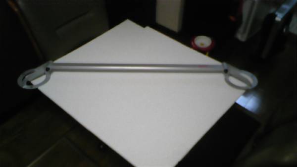 SG5フォレスター用　STIタワーバー　美品　おまけ付_1