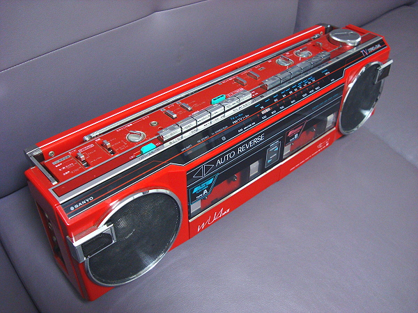 ラジカセ　SANYO/サンヨー おしゃれなテレコ MR-WU4 MKⅢ Amazon.co.jp: SANYO ラジカセ WU4-MKII おしゃれなテレコ レトロ : ホビー