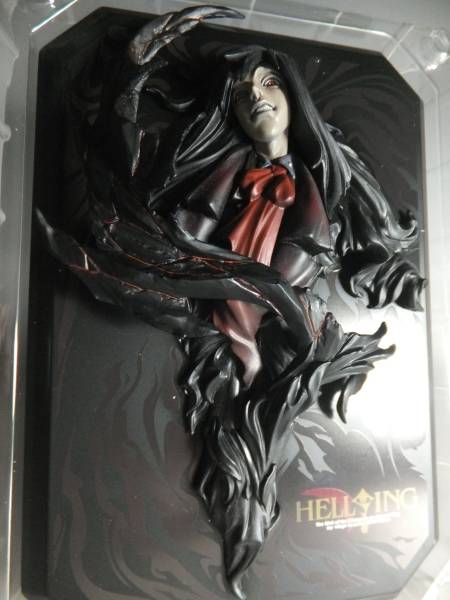 ヘルシング 初回限定 アーカード レリーフフィギュア HELLSING