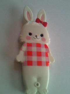 Swimmer 雑貨 くし コーム 折りたたみ式 クシ うさぎ ウサギ 白 ブラシ くし 売買されたオークション情報 Yahooの商品情報をアーカイブ公開 オークファン Aucfan Com