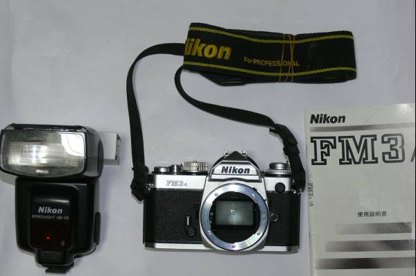 ニコン一眼レフ Nikon FM3A 取説・プロスト・ストロボ付 一生物(ニコン  