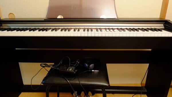 カシオ　電子ピアノ　PX－730　椅子付属_1