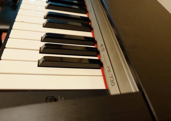 カシオ　電子ピアノ　PX－730　椅子付属_2