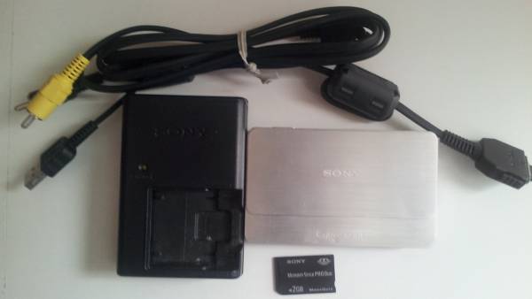 SONY DSC-T700 デジカメ_2