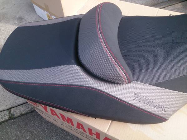 美品 TMAX 530 ユーロコンフォートシート SJ12J SJ08J(純正品