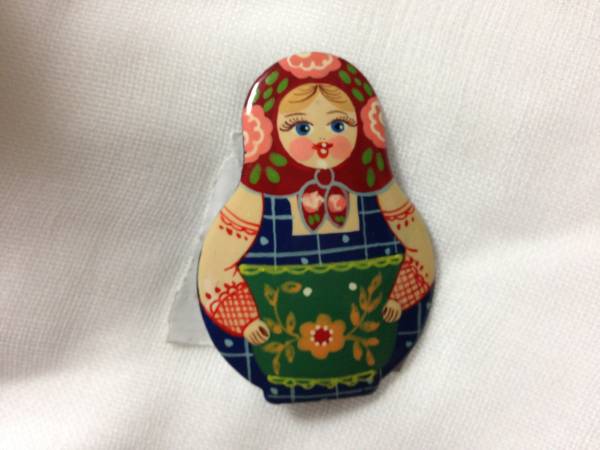 手描き マトリョーシカ 木製ブローチ ロシア赤 緑花柄 ｐ2 木製 売買されたオークション情報 Yahooの商品情報をアーカイブ公開 オークファン Aucfan Com