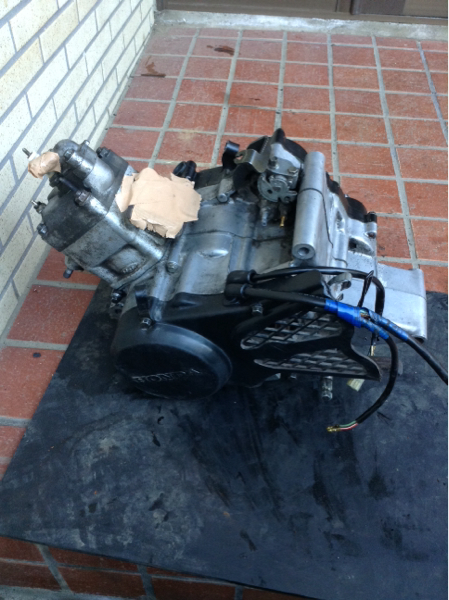 NSR50 エンジン　レーサー仕様車　AC08Eエンジン 後期型シリンダー NS-1 エンジン AC08E 17～ 後期 中古 シリンダー NSR50 NS50F(エンジン