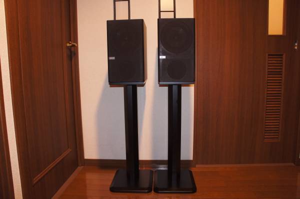 KEF☆Q300☆中古☆超美品☆スタンド＋インシュレータ付☆(KEF)｜売買 