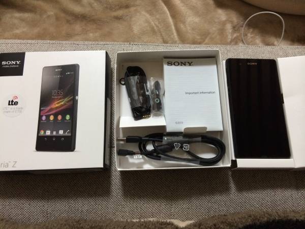 【UESD】Sony XPERIA Z(C6603)　SIMフリー！超美品！格安！_1