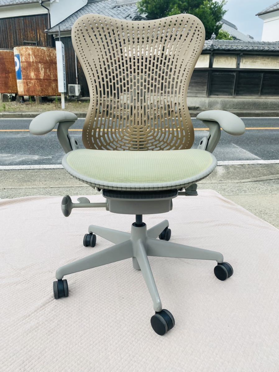 高級/Herman Miller ハーマンミラー/Mirra Chair ミラチェア/高機能/STUDIO 7.5/メッシュ/オフィスチェア/デスクチェア/人間工学/アーム
