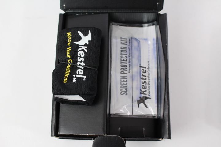 Kestrel 4500NV ケストレル ポケットウェザートラッカー オリーブドラブ 風速計 スナイパー　狙撃　必需品　計測　
